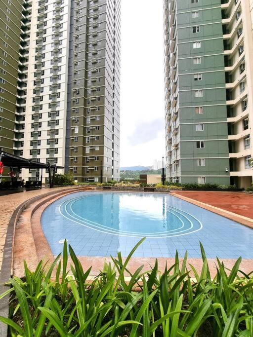 Apartment Daffodil-modern With Pool Access *